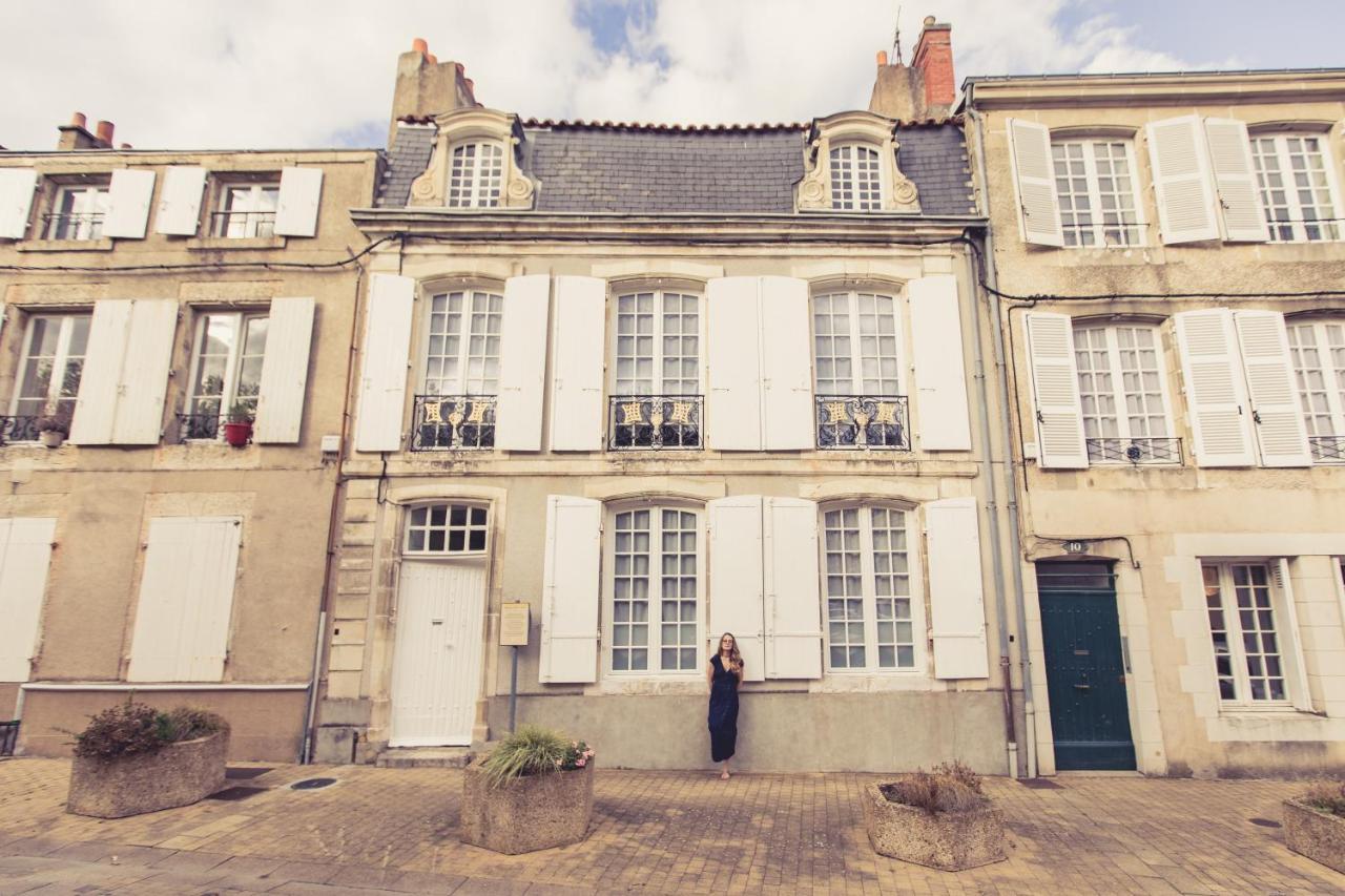 La Maison De La Liberte Studio Jules Verne Poitiers Eksteriør bilde